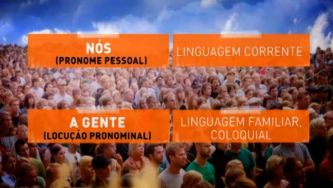 "A gente" tem de concordar com o verbo  