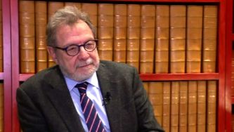 Juan Luis Cebri&aacute;n: internet &eacute; oportunidade e amea&ccedil;a