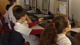 Ensinar matemática com jogo on-line no Cristelo