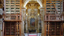 A Biblioteca de D. João V, obra-prima do Barroco