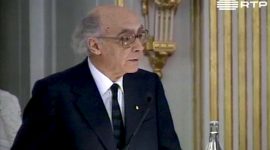 José Saramago: levantado do chão, elevado ao Nobel