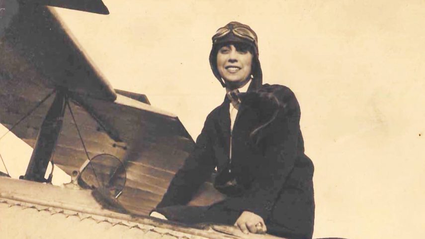 A Primeira Aviadora Portuguesa