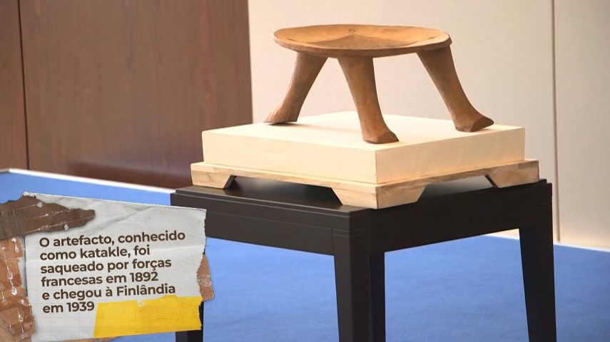 Do que trata a restituição histórica de bens culturais?