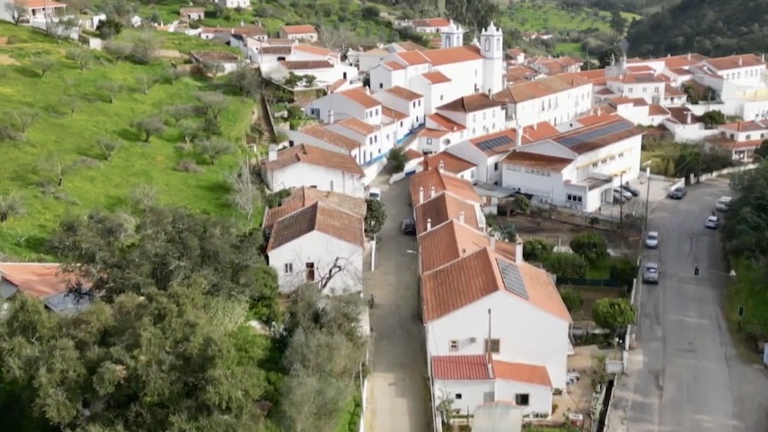 A aldeia das cinquenta nacionalidades