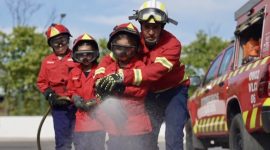 Imagem de Um dia de treinos para pequenos bombeiros